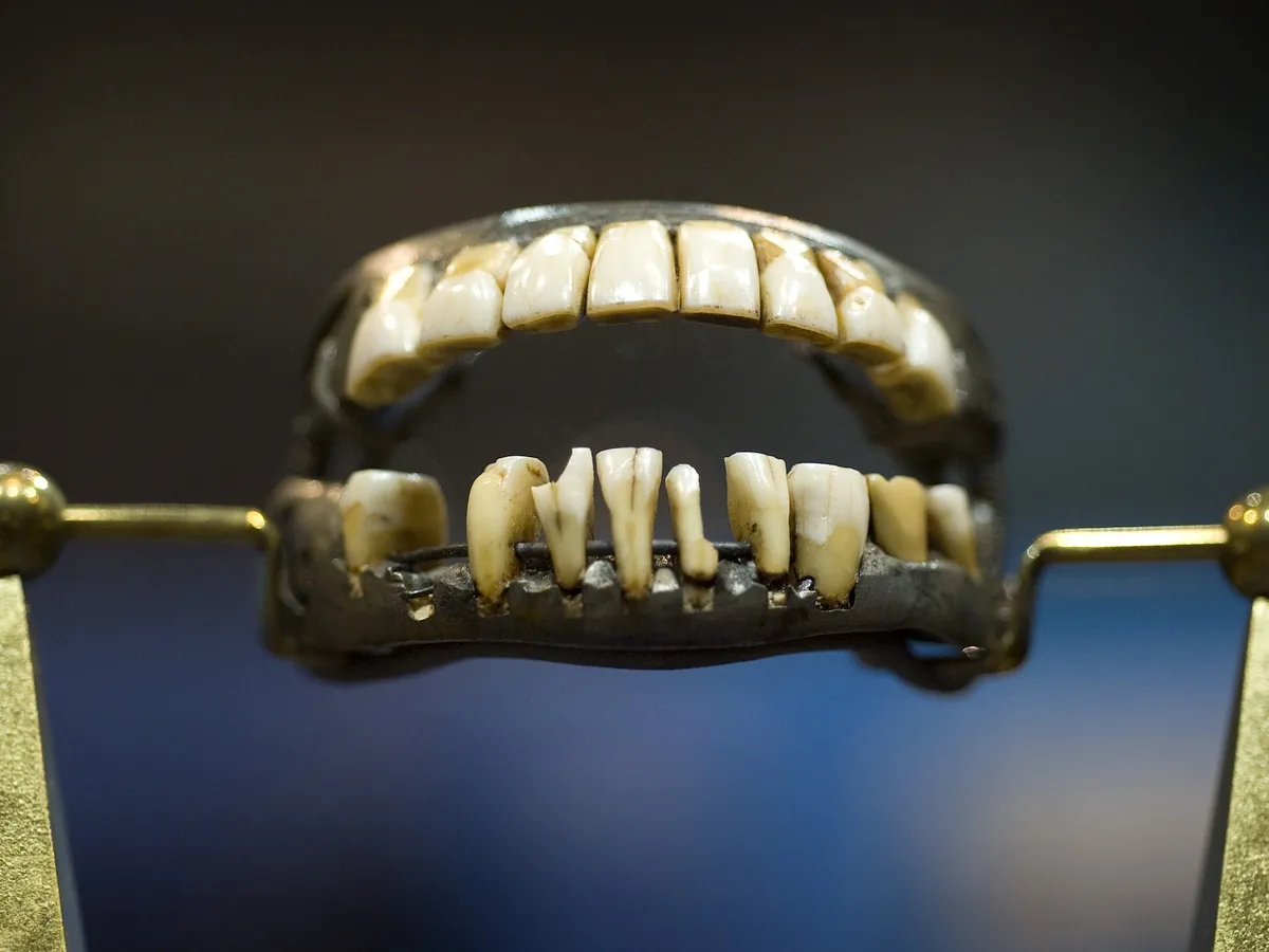 The Real Materials Behind George Washington's Teeth
