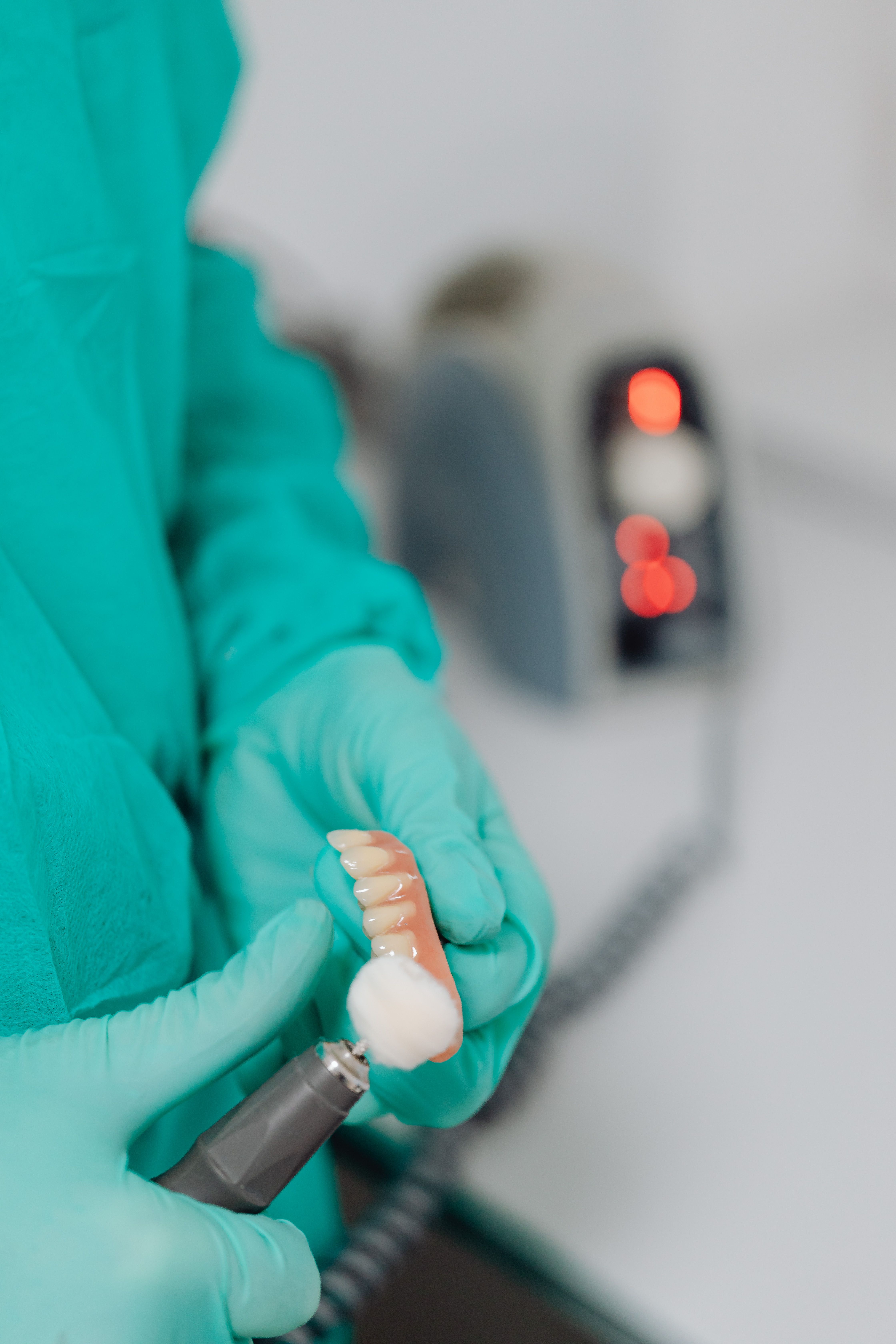 Denture Reline Cost, Types, And DIY Kit Risks