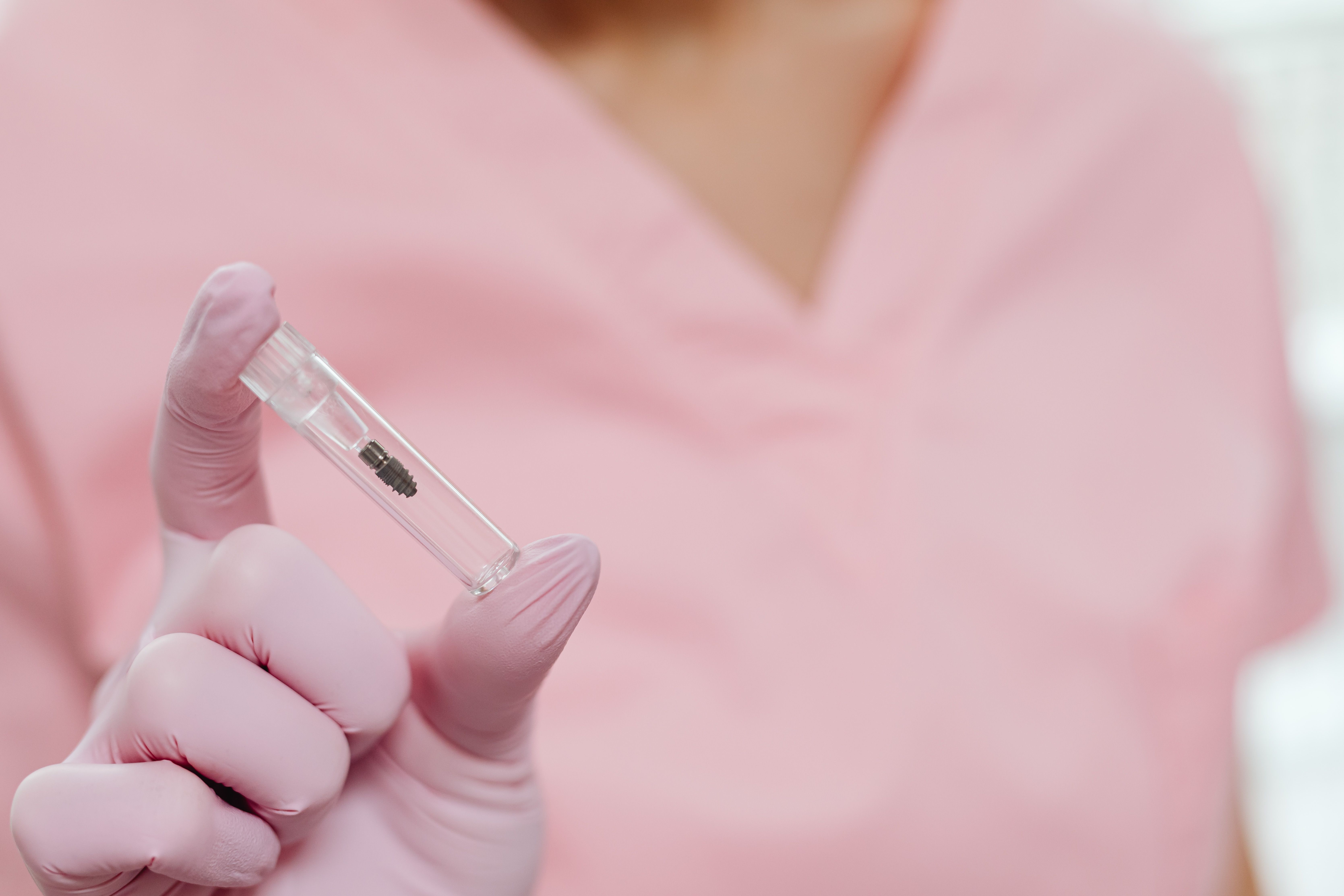Melatonin Reduced Bone Loss Around Immediate Implants in Small Trial